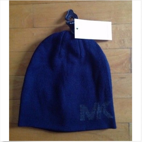 Micheal Kors Initial /MK Logo Beanie Navy Hat - Picture 3 of 8